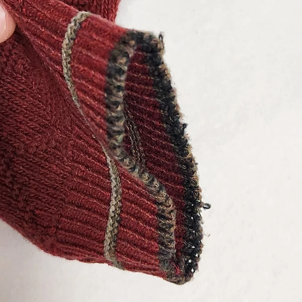 Haggar Tour Mens XL V-Neck Sweater Burgundy Red Diamond Knit Golf Embroidered